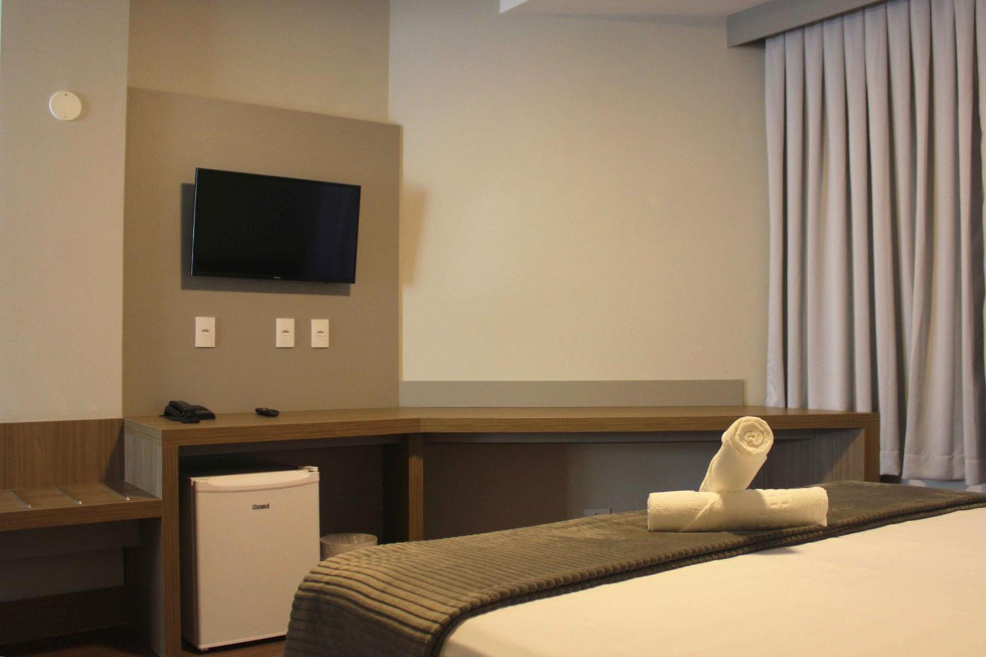 Hotel Evora By Rede Sagres Florianópolis Extérieur photo