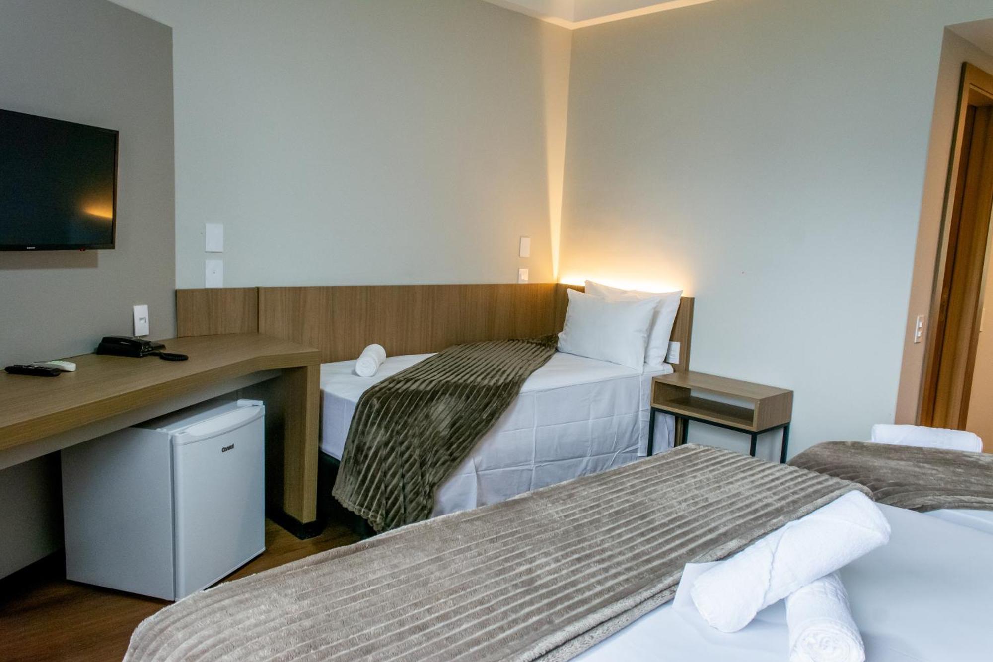 Hotel Evora By Rede Sagres Florianópolis Extérieur photo
